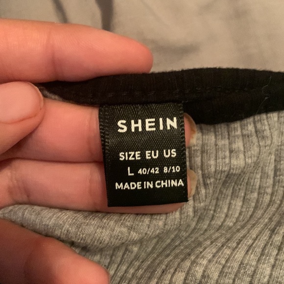 Getting rid of the clothes I bought but didn’t wear because of sizing issues - Picture 3 of 3